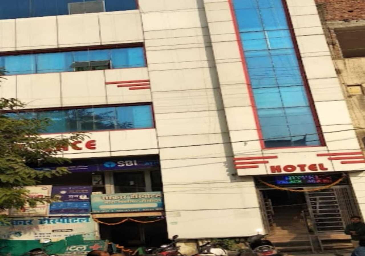 Hotel M. S. Palace By Wb Agra (Uttar Pradesh)